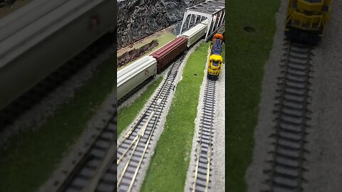 N Scale foreign Power Canadian Pacific
