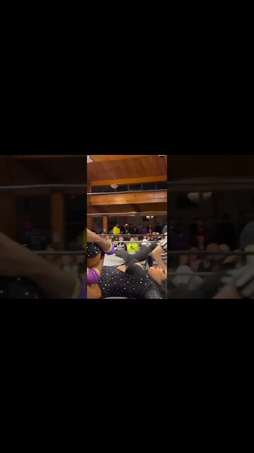 Gia Scott With A Bearhug Bomb On Mandy Leon 😱