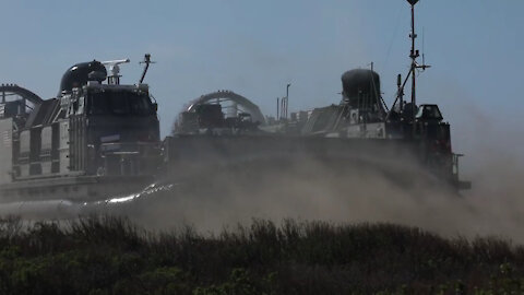 short Chromite Watchfire LCAC Landings Part 1