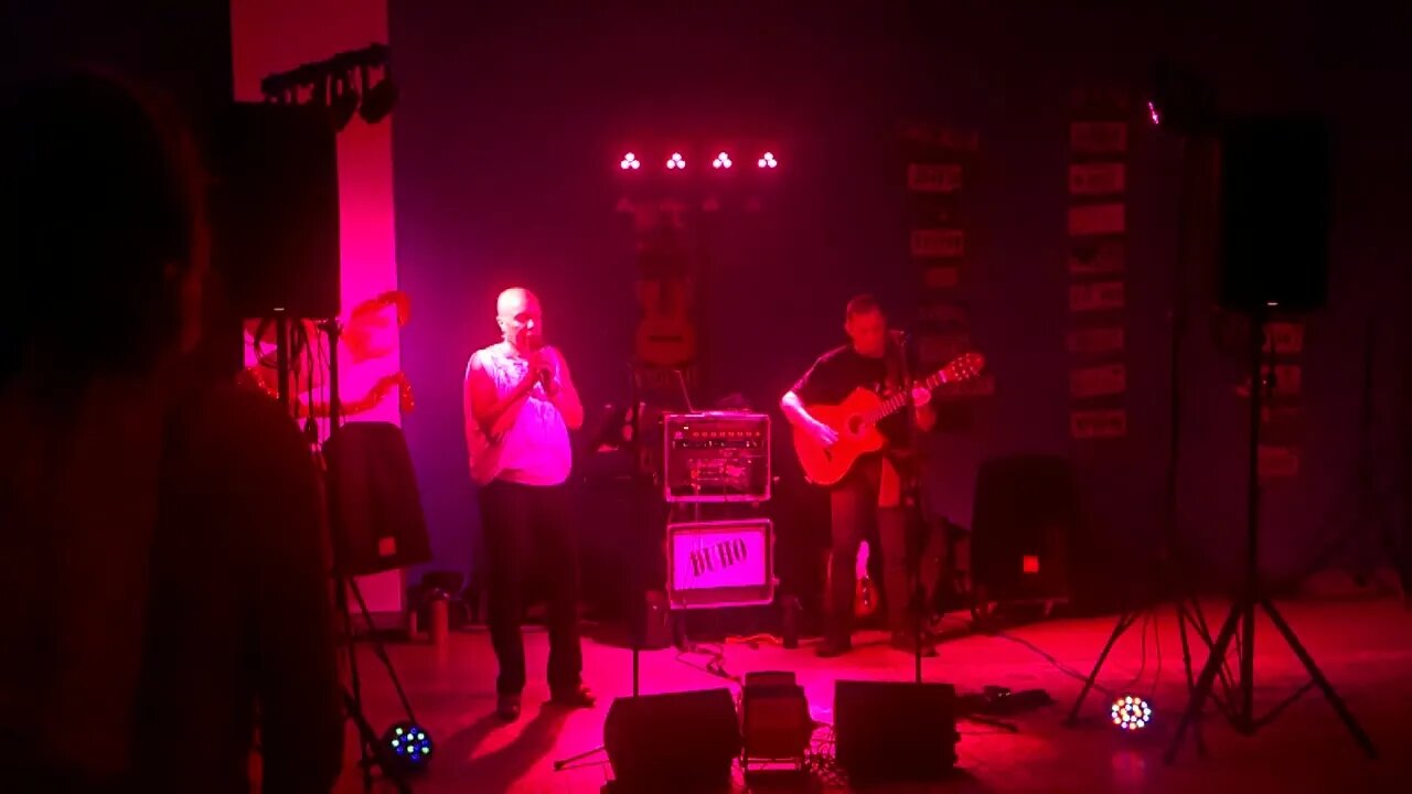 DUHO - Live at Brisas del Mar - Landslide