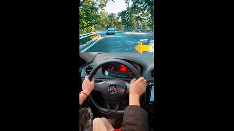 How to turn the car steering correctly during driving