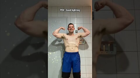 POV: Bad lighting vs Good Lighting Flex💪 #gainz #flex #physique #grinddontstop