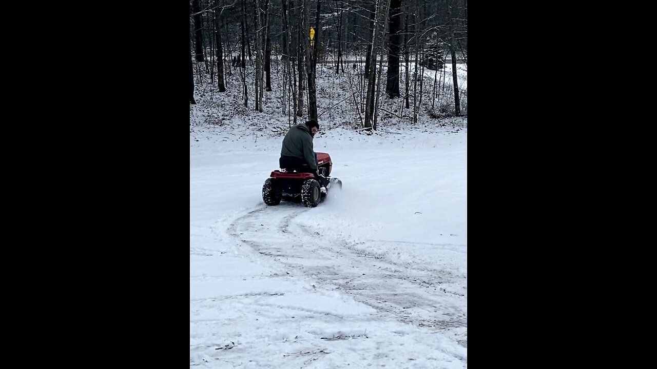 Mowing the Snow🤔🤙 it definitely works😂