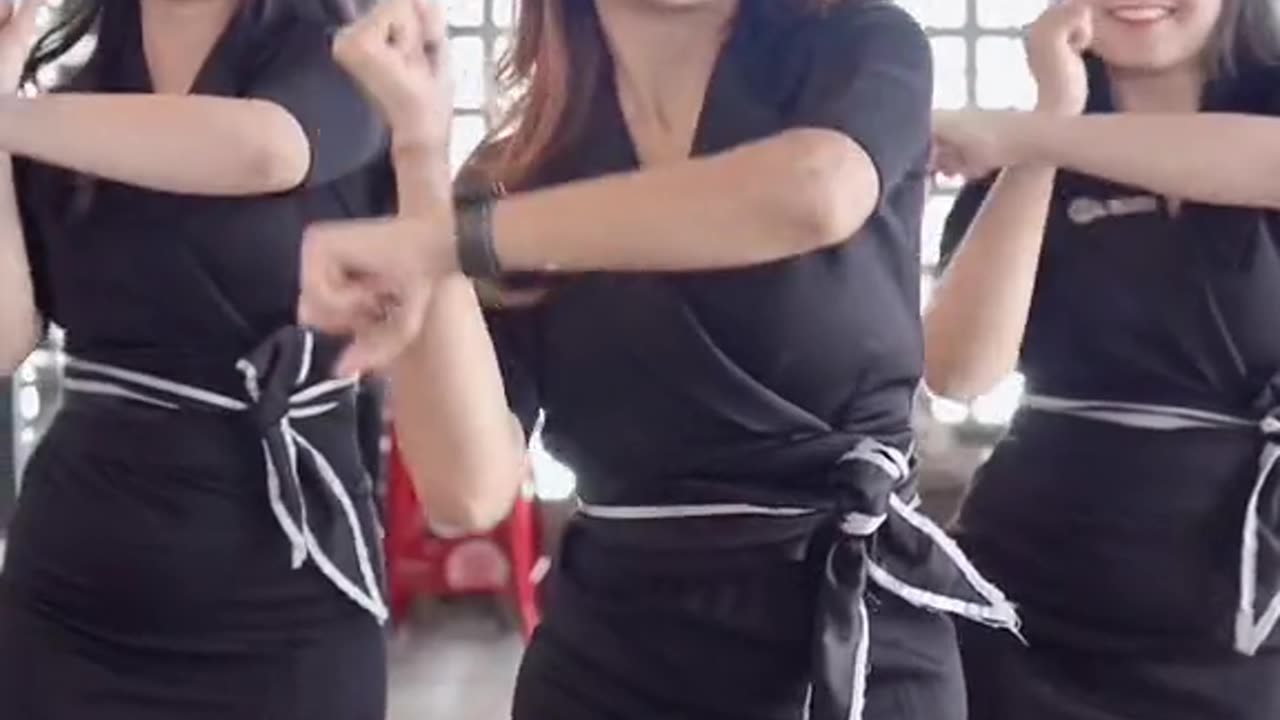 Aku mau kok jadi yang kedua, yang kedua di urutan kartu keluarga kamu🤪❤️