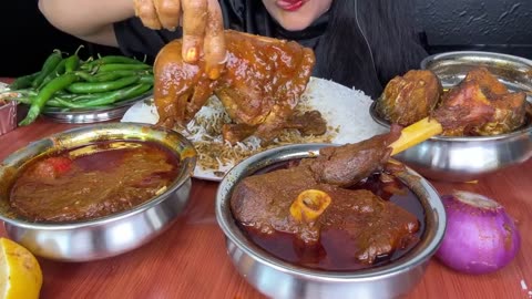 ASMR EATING FOOD