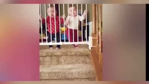 baby close in gate