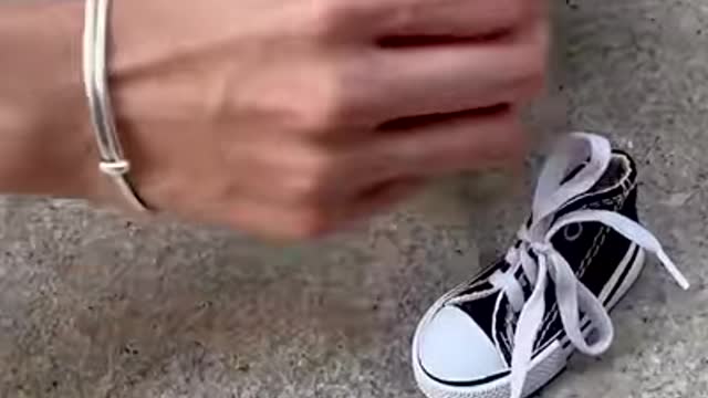 Cute sneaker accessory for your bike 👟