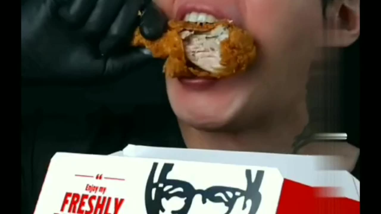 KFC EXTRA CRISPY FRIED CHICKEN 🍗.