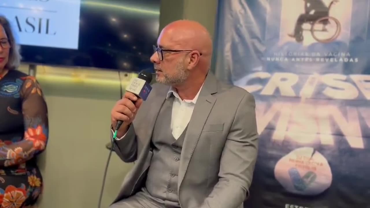 Reações das vacinas: Alessandro Loyola