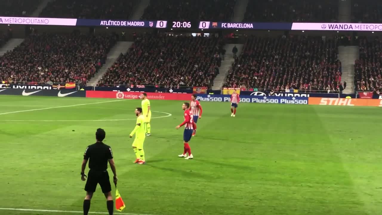 LIONEL MESSI CRAZY NUTMEG