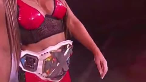 Mandy Rose entrance -3 