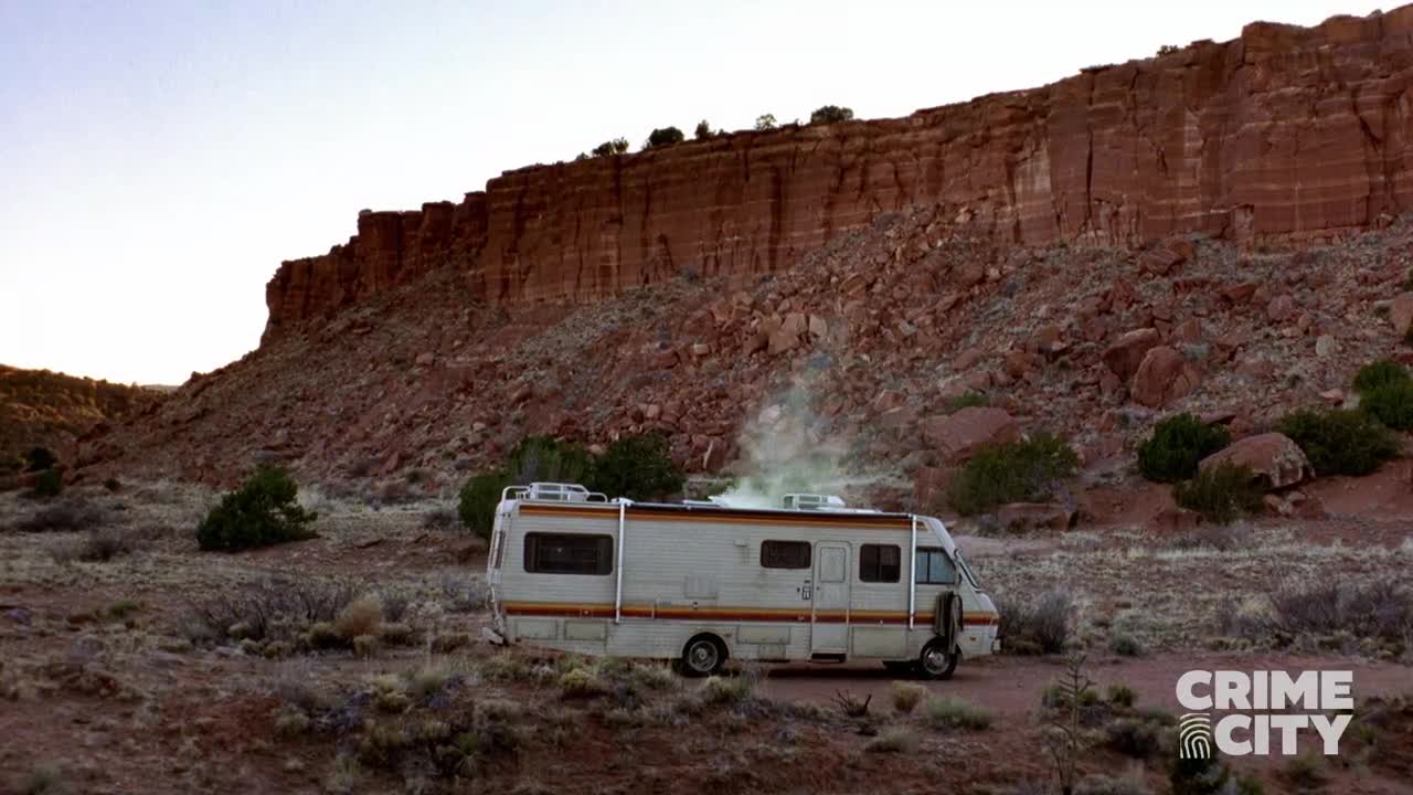 Breaking Bad _ Walt and Jesse's First Meth Cook (Bryan Cranston, Aaron Paul)