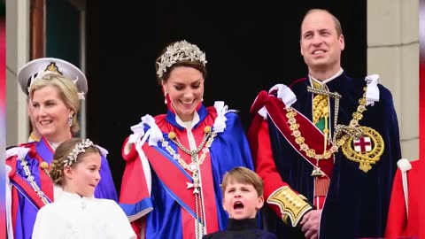 Les trois mots simples que le roi Charles a dit au prince William lors de son couronnement