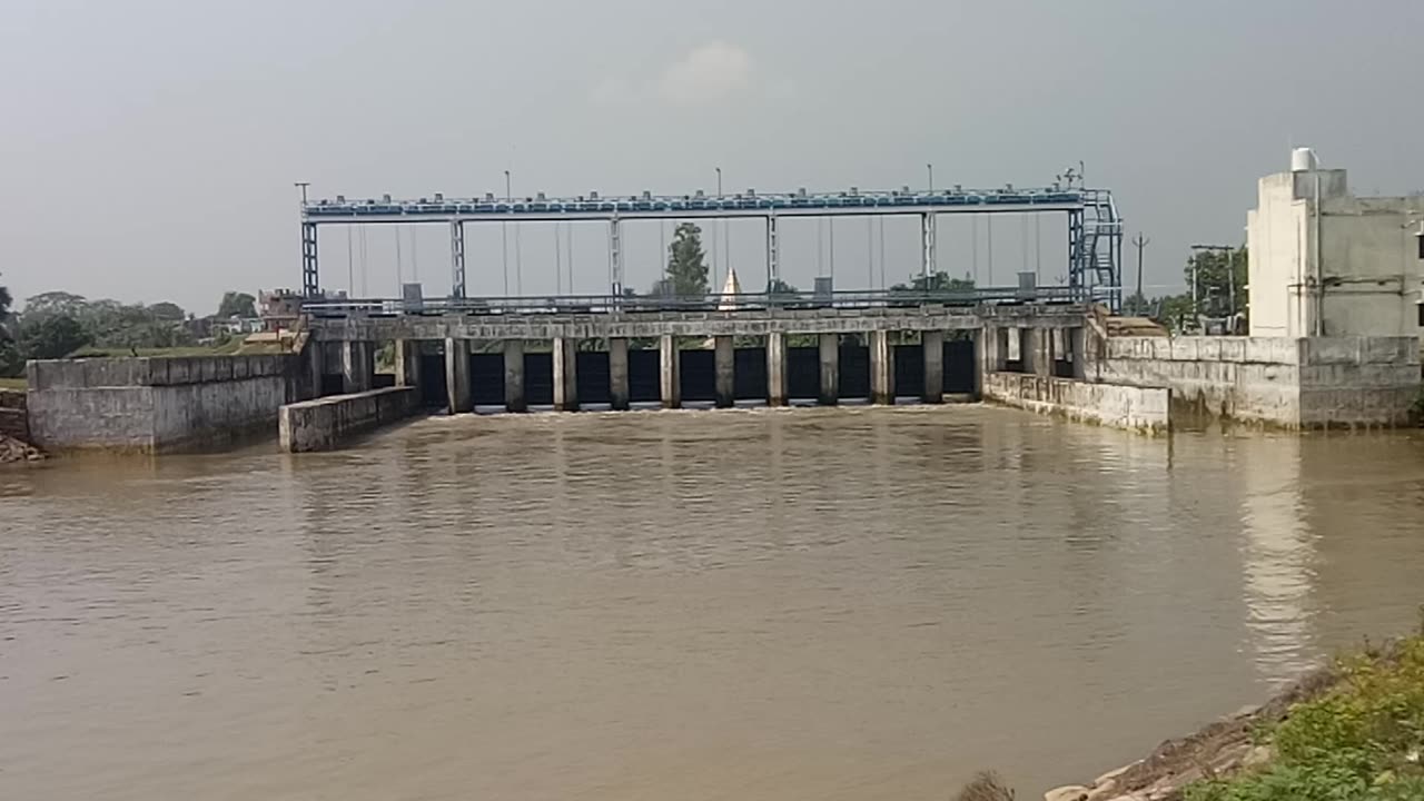 Rampur Baraj Dam In Dhanrua Block Bihar India