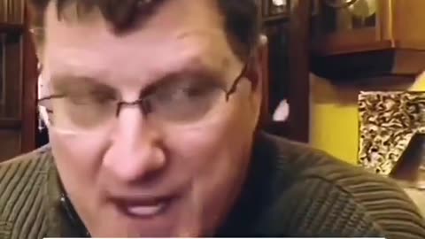 Bývalý zpravodajský důstojník USA Scott Ritter o ohleduplnosti Ruské armády k civilistům