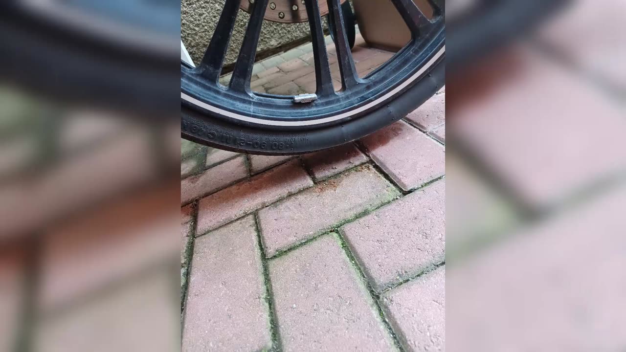 VN 900 CUSTOM NEW WHEEL