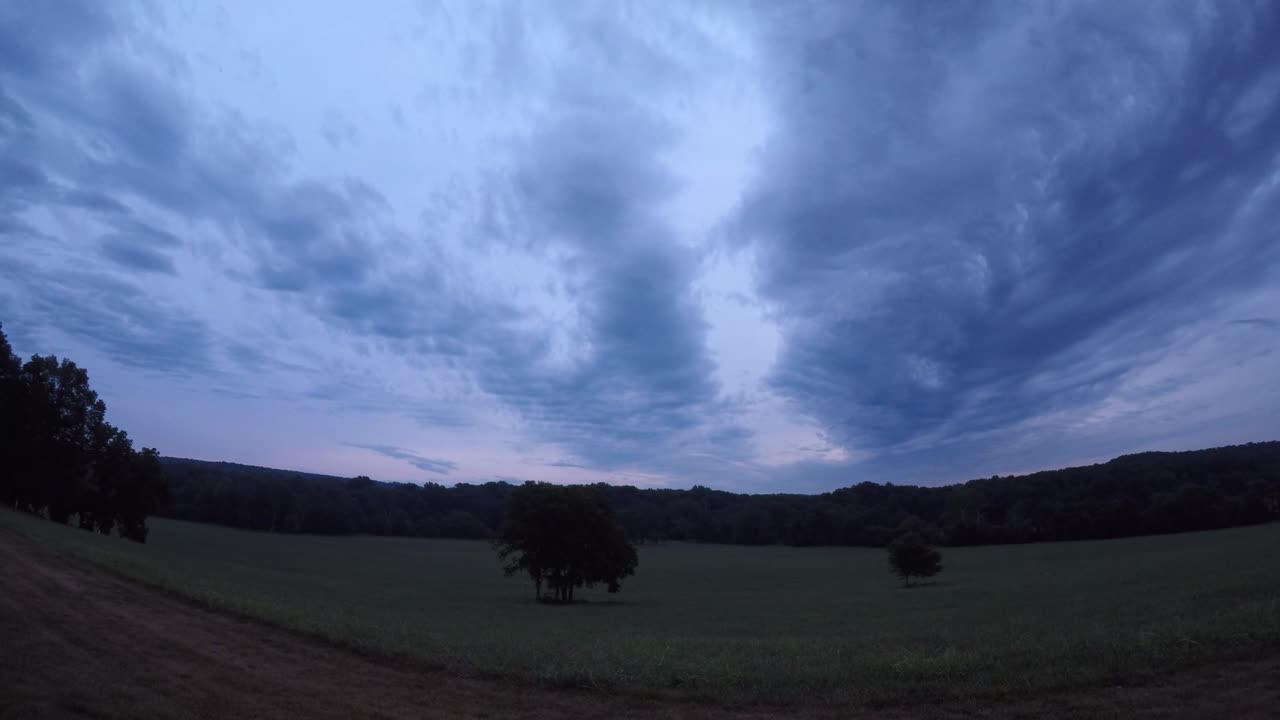 Sun ☀ Rise 7 8 23 70f/21c