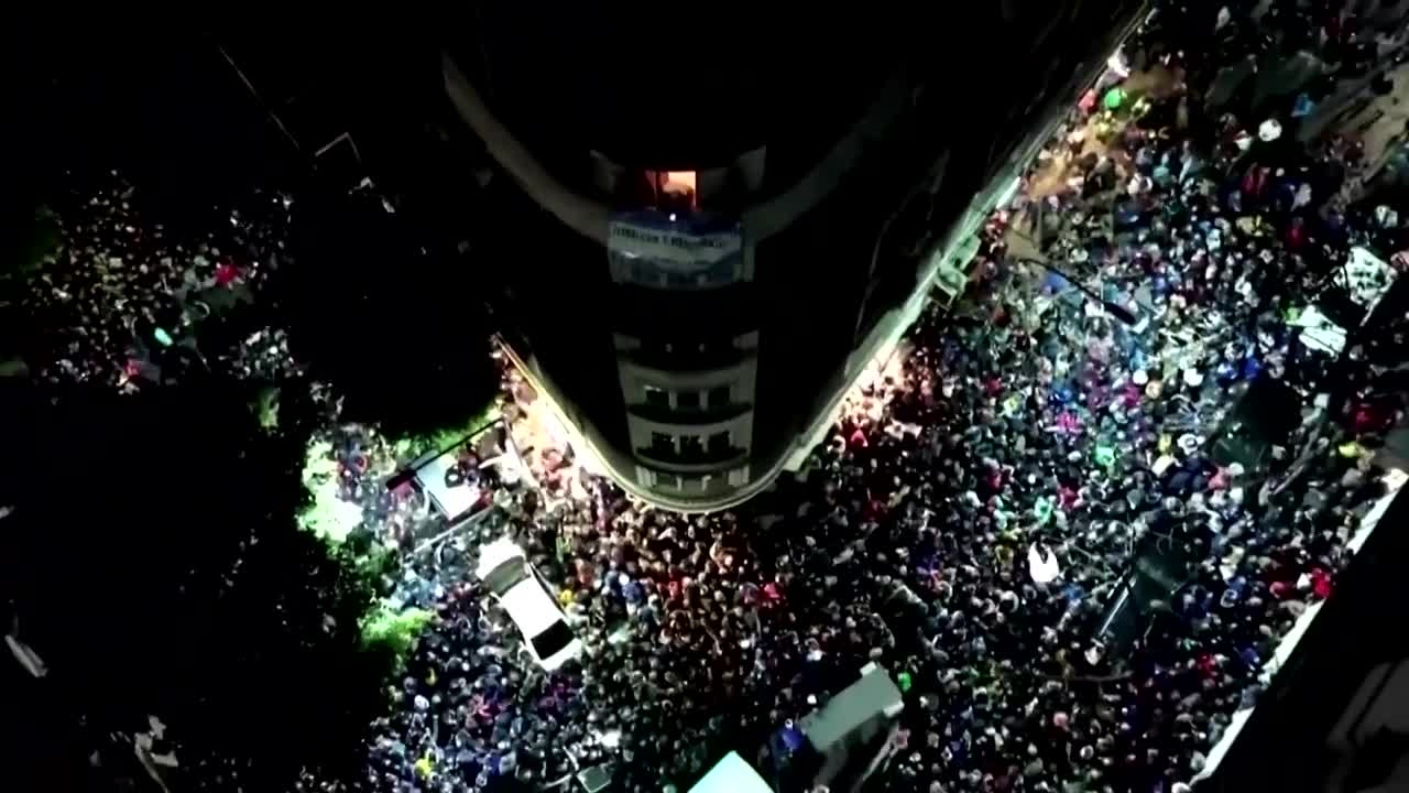Argentina unrest shadows VP's corruption allegation