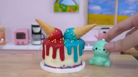 Cute Cake 🍰🍰🍰best miniature Baking is my therapy, and the result is pure happiness.