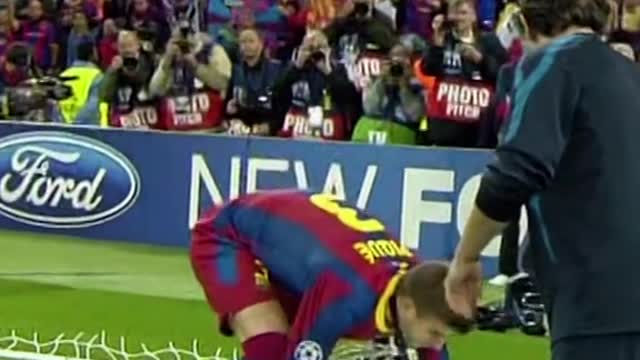 Gerard Piqué - Football Legend