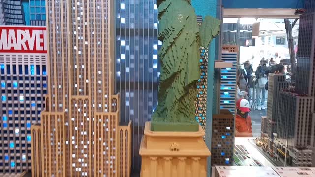 Statue of liberty and Empire State Building made of Lego