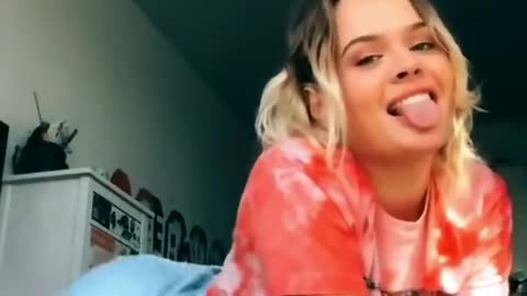 This girl is 🤔🤔🤔🤔🤔