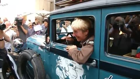 77-year-old German retiree and her vintage car begin world tour