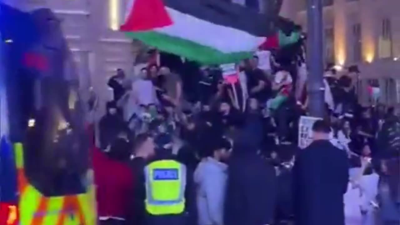 Islamic Jihad in Europe. We have a huge problem.