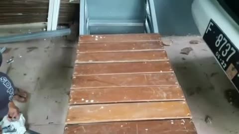 Buat kursi santai dari baja ringan