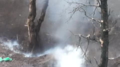 Russian troops get EVAPORATED after being shot by Ukrainian tank