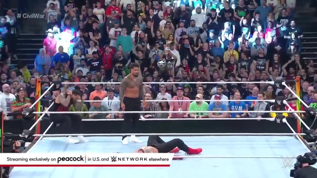 The Usos vs. Roman Reigns & Solo Sikoa