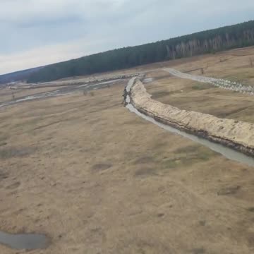 Obranná line složená z dračích zubů u Záporoží