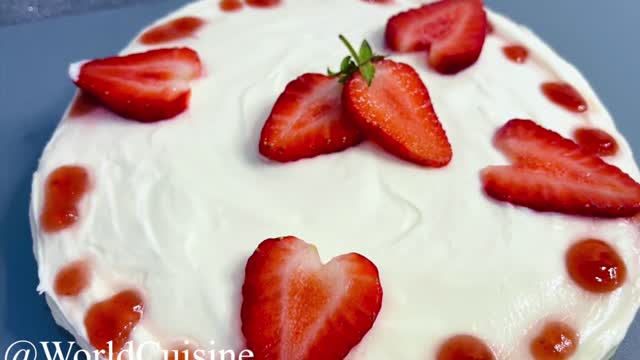 No Bake Strawberry Cheesecake