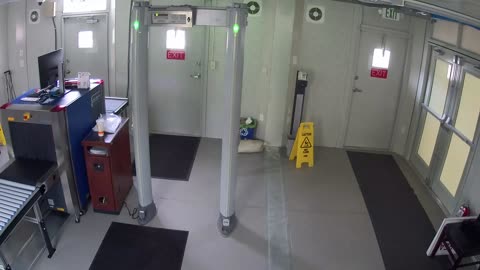 0972USCG00SouthTrailer_2021-01-06_15h40min02s133ms.mp4