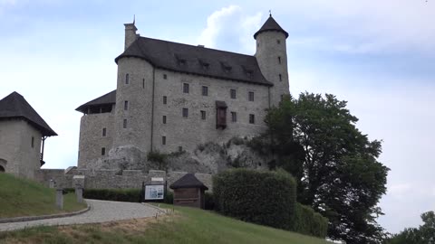 BOBOLICE castl - full reconstruction
