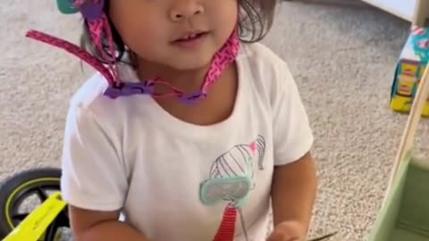 Little girl learns about inflation. Cute! 💰🤔