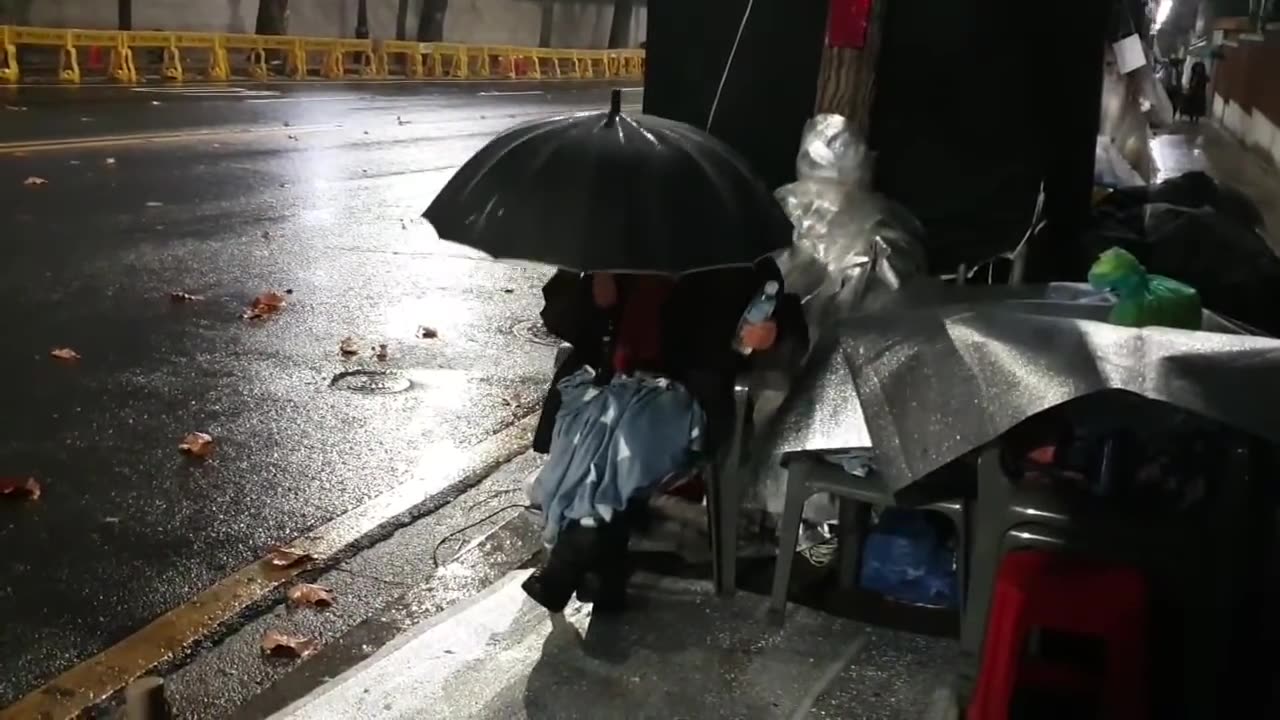 20200109_V3_S01(niBRqVu9gTw)10명의 정치인보다 이 한분의 어머님 음성이 진정성이 있지 않은가_