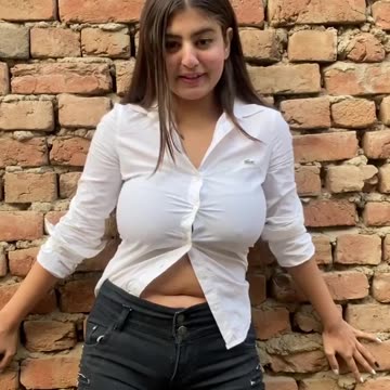 Indian young hot 🥵🔥 girl dance