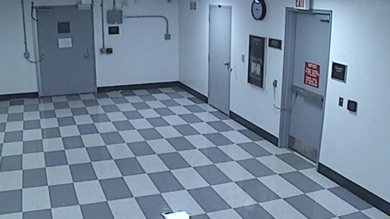 6024RHOBG1G101BLobbyEntry_2021-01-06_14h40min01s360ms.mp4