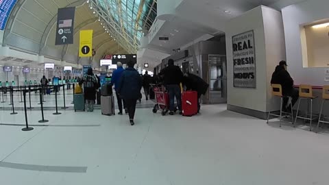 Walking Pearson Airport - Terminal 1 to Terminal 3