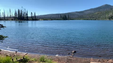 Central Oregon - Mount Jefferson Wilderness - Wilderness Alpine Lake - 4K
