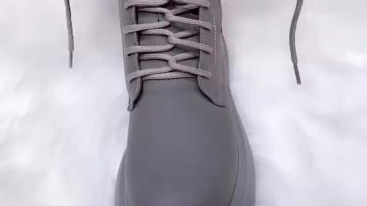 How to Tie shoes