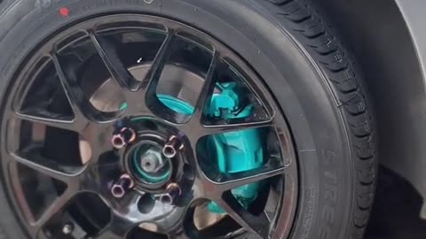 Automobile brake disc painting car repair