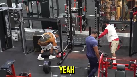 FAKE TRAINER PRANK with LARRY WHEELS _ Elite Powerlifter Pretended to be a Beginner coah in Gym