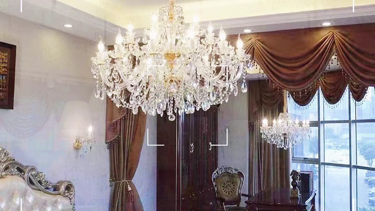 Helen Lighting Specializing in the production of high-end crystal chandeliers