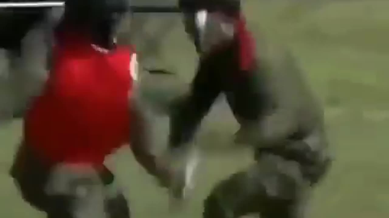 💯 Natural Self Defense Techniques Ever by Military 🪖🎖️💪