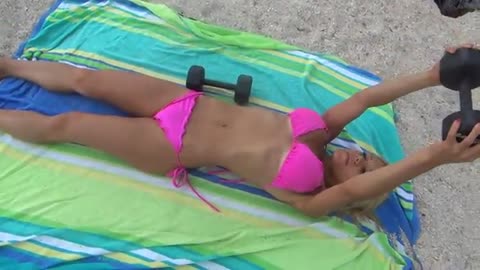 Girls 10 MINUTES Intense Sexy Bikini ABS WORKOUT!