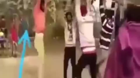 Very funny video 😸 excellent comedy