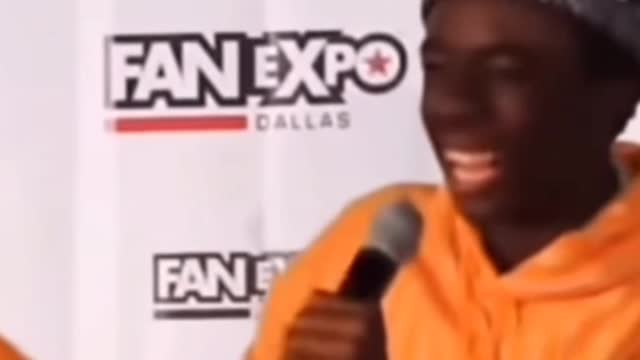 "DID YOU ENJOY THE KISS WITH SADIE SINK ?"#strangerthings