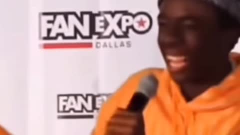 "DID YOU ENJOY THE KISS WITH SADIE SINK ?"#strangerthings